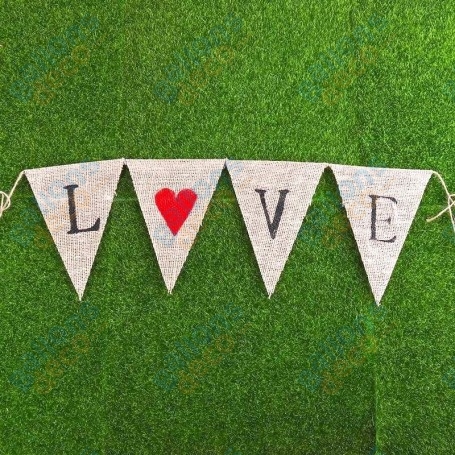 Guirlande Love Toile De Jute